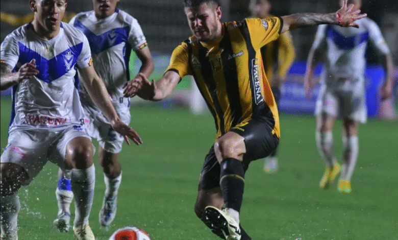 Copa Paceña: El Tigre gana por la mínima y sigue sumando