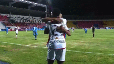 División Profesional: Nacional Potosí (3) vs. Blooming (0) (Resumen)