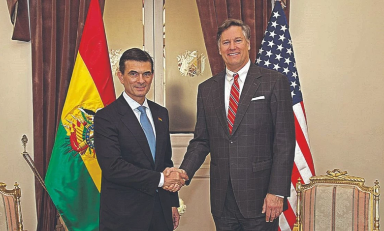 EE.UU. envía 4 misiones en 70 días y amplía diálogo con Bolivia