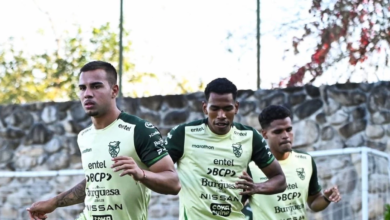 La Verde perfila su onceno con "legionarios" ante Surinam