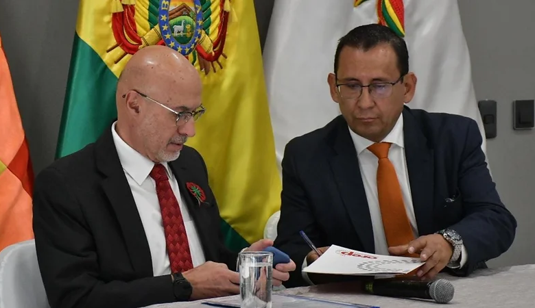 Gobierno plantea cerrar estatales tras millonarias pérdidas