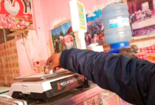 Intendencia decomisa 11 balanzas adulteradas en el mercado Uyuni