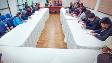 Coordinan proyectos viales y productivos para Chayanta