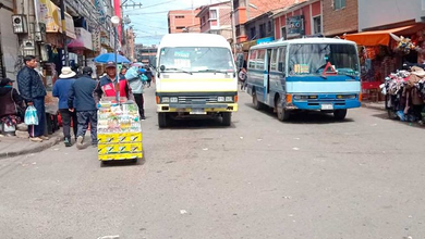 Transporte público reduce su servicio en Potosí por falta de combustible