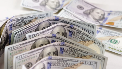 Dólar oficial baja a Bs 12,05 tras la aplicación de la nueva fórmula del BCB