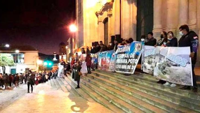 Magisterio urbano marcha hoy con las “cacerolas vacías”