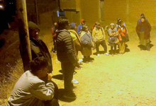 Recién nacida hallada en una bolsa en Llallagua lucha por su vida