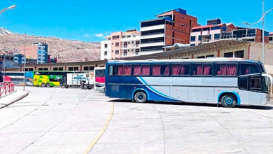 Baja afluencia de pasajeros en la terminal obliga a trasvasar viajeros de buses