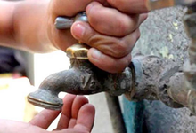Vecinos denuncian días sin agua y exigen soluciones a Aapos