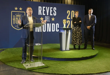 España: Pamplona pide ser sede de la Selección tras recibir la Copa.
