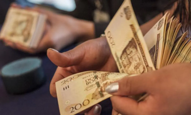 Gobierno prevé negociar incremento salarial a inicios de 2027